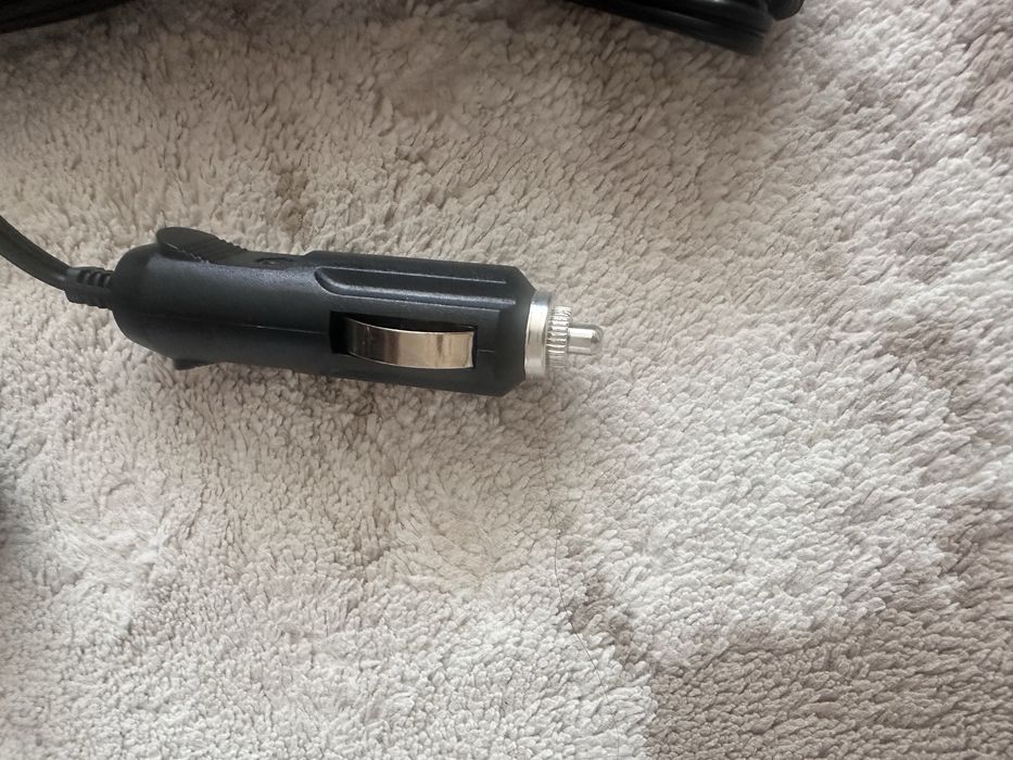 Автомобильный пылесос