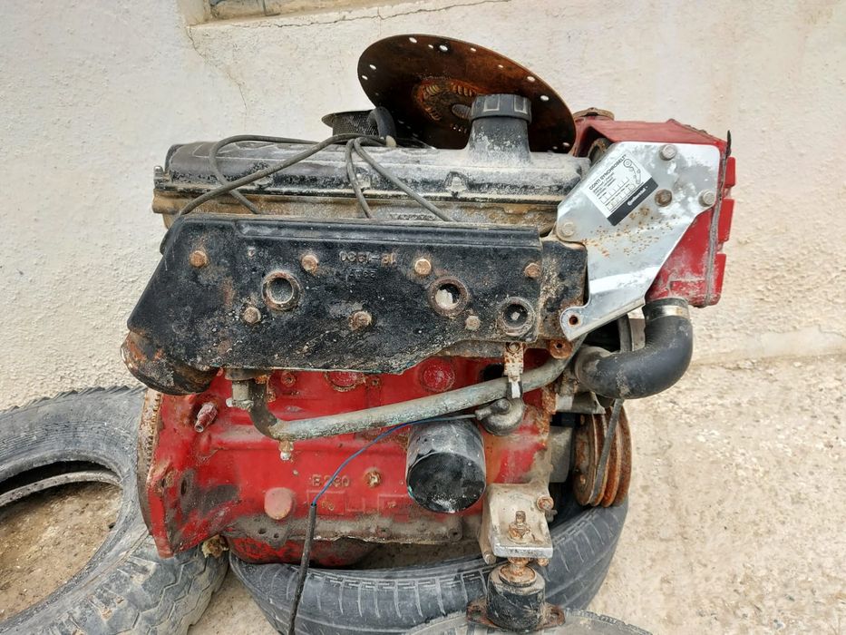 Лодочный мотор Volvo Penta в сборе