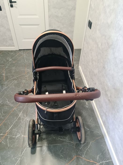 Продам коляску в отличном состоянии