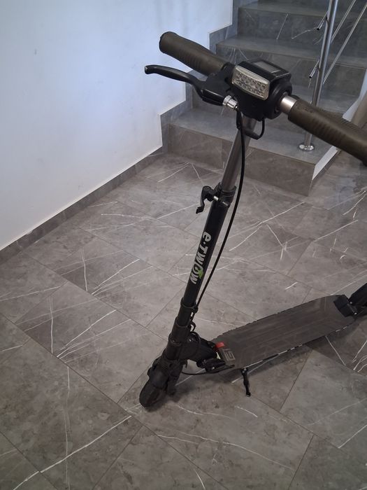 Trotinetă electrică E-TWOW