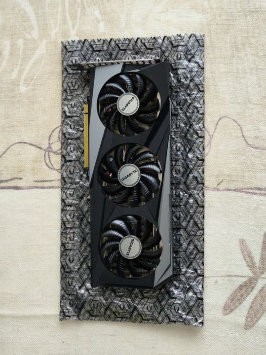 Видеокарта RTX 3060 12GB Gigabyte