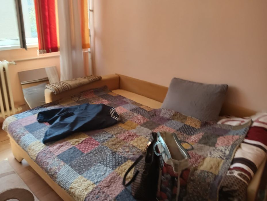Garsonieră de vânzare