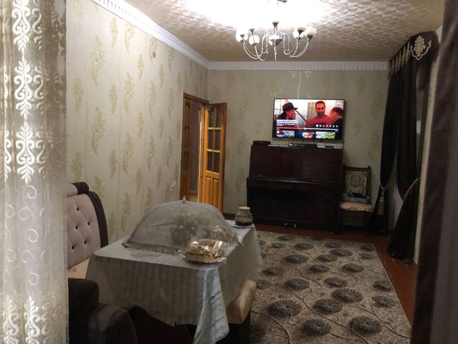 Срочно сотилади 4 хонали уй!!!