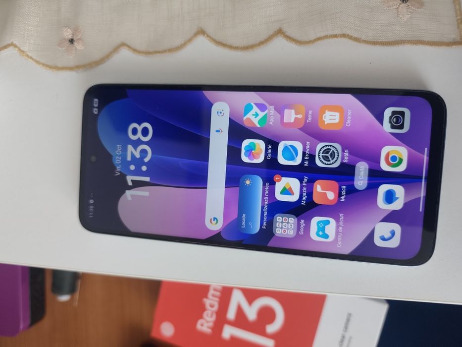 Vând telefon Redmi 13