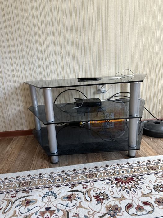 Подставка под телевизор