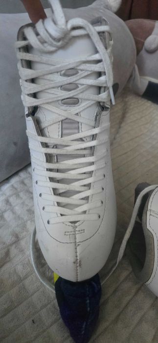 Профессиональные коньки для фигурного катания Jackson