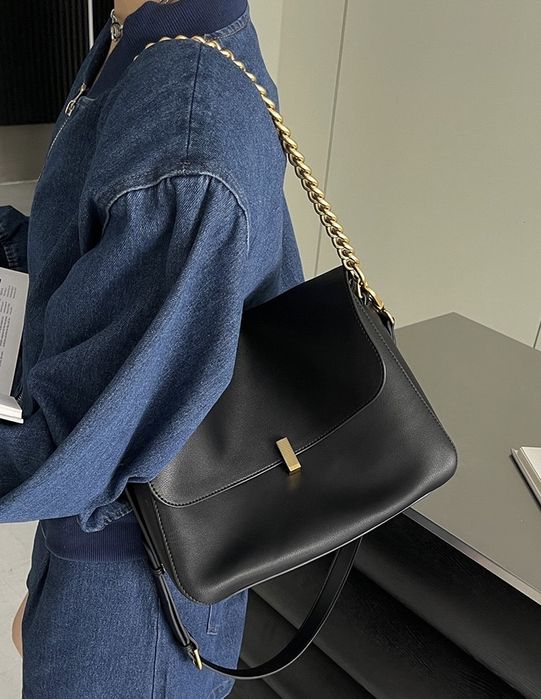 Сумка из натуральной кожи