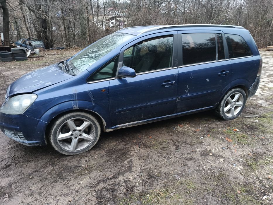 Опел Зафира Б(1.9/120)НА ЧАСТИ