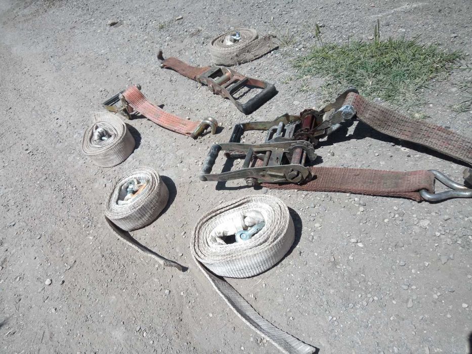 Платформа за СТРОИТЕЛНА техника под НАЕМ за превоз на тежка техника