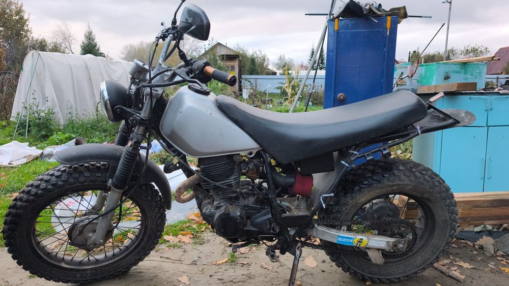 Мотоцикл yamaha TW200