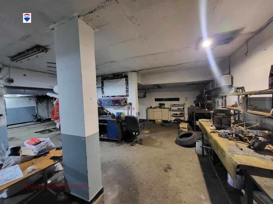 Автосервиз за продажба кв. Ялта