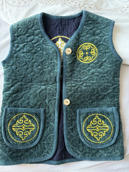 Детская жилетка национальная
