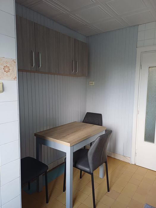 Proprietar, inchiriez apartament 3 camere, Timisoara, zona Lipovei cu boxa si garaj.