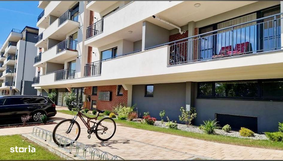 Apartament cu 3 camere - Grădină proprie de 63mp - Sibiu — fotografia 3