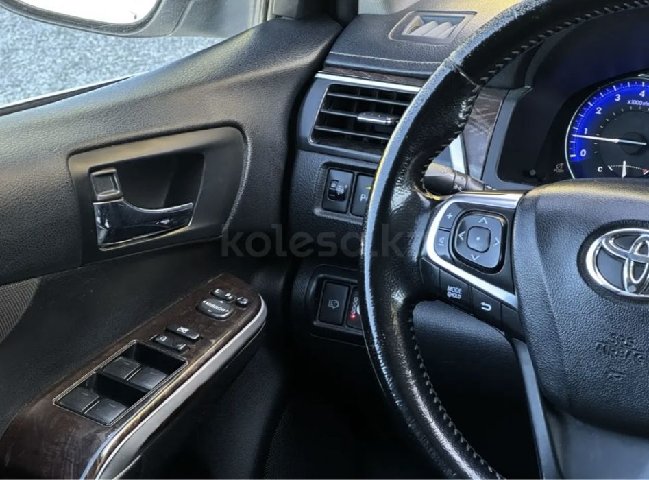 Продам тойота камри 55