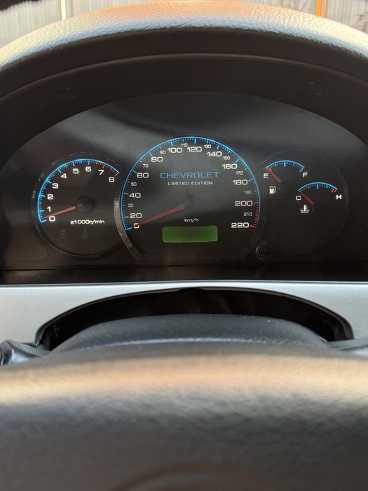 Chevrolet lacetti 2011