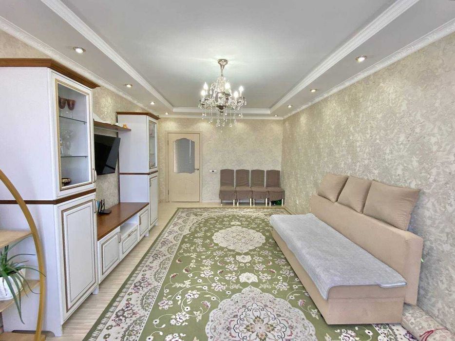 3-комнатная квартира · 90 м²