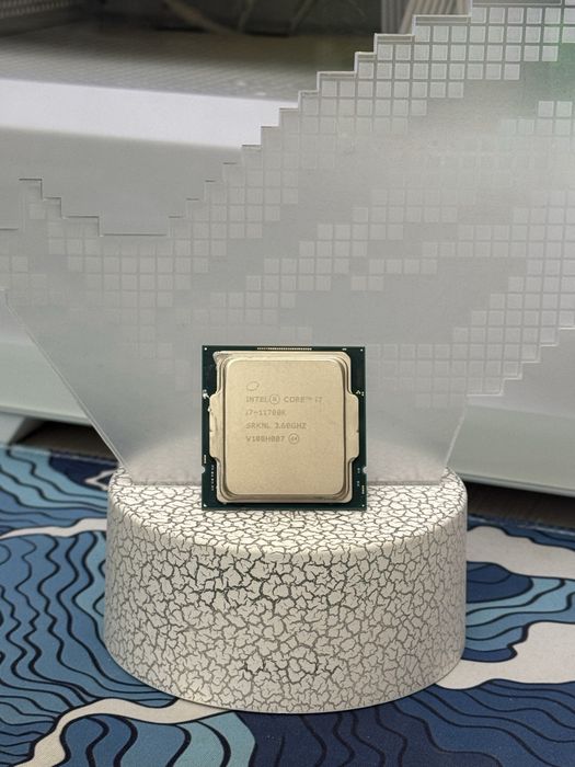 Процессор Intel Core i7-11700K