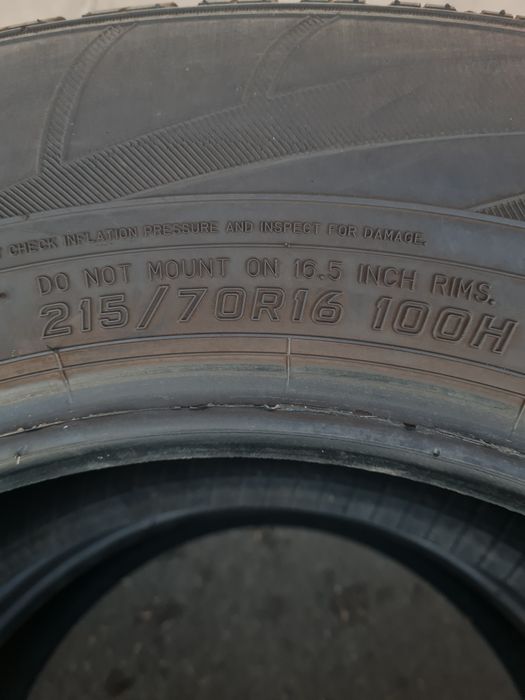 Зимни гуми 2 броя FALKEN EuroWinterHS01 Suv 215 70 R16 дот 1917