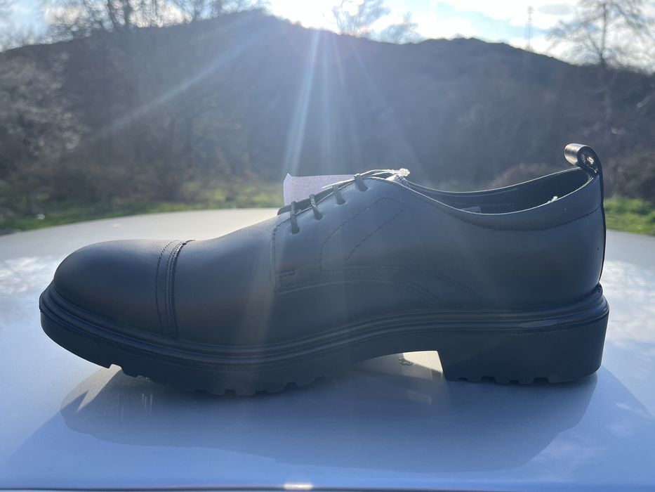 Мъжки обувки от естествена кожа