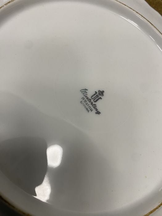 Немски порцеланови пана за стена с маркировка порцеланова чиния