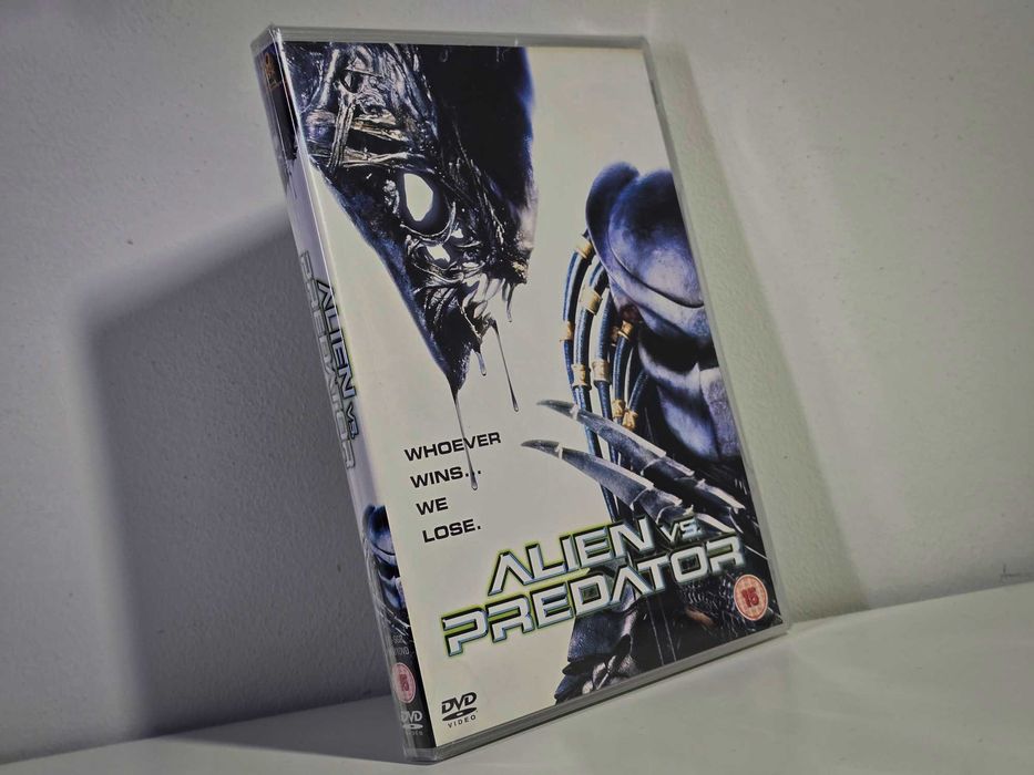 Пришълецът срещу Хищникът - 2004 (DVD)