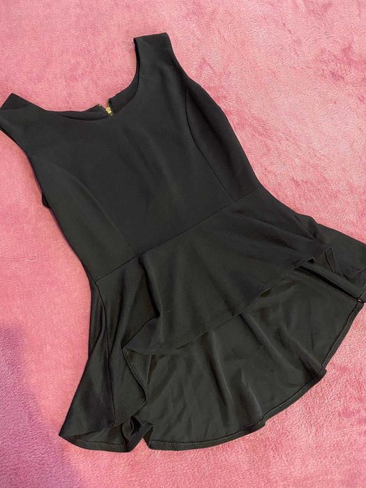 Елегантно бюстие