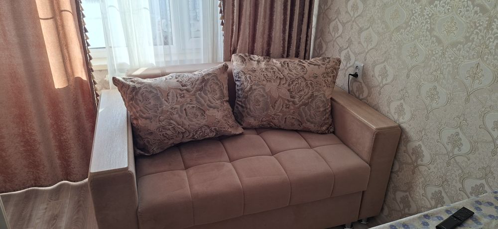Продам диван с хорошем состоянии