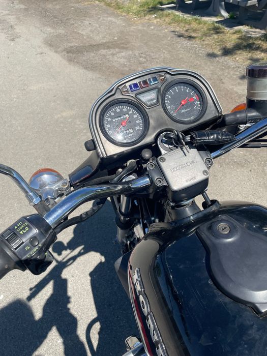 Vând HONDA CX 500