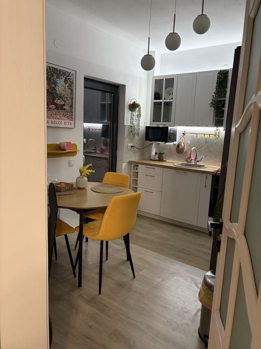 Apartament parter cu grădină