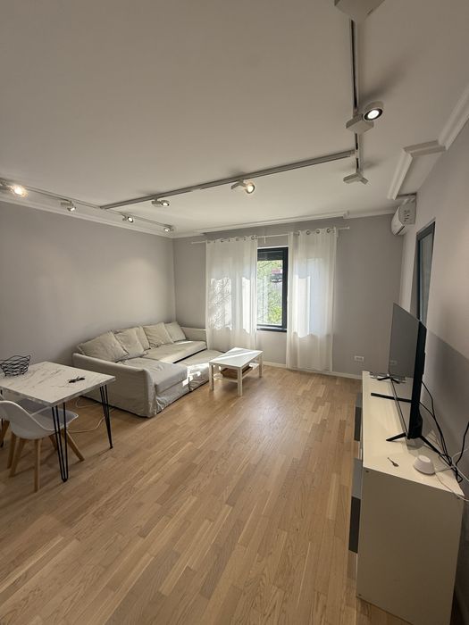 Inchiriez Apartament 2 Camere Mehala Str. Closca