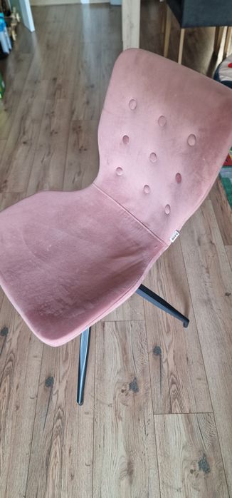 Стол розов  KARE