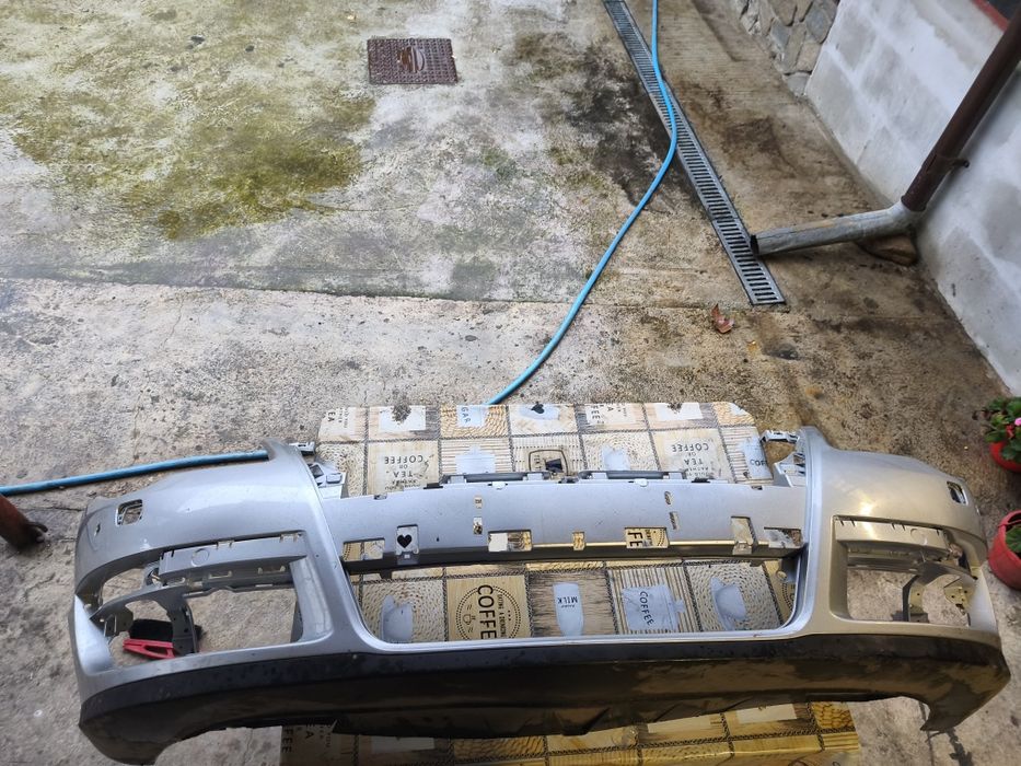 Vând bara față vw passat b6