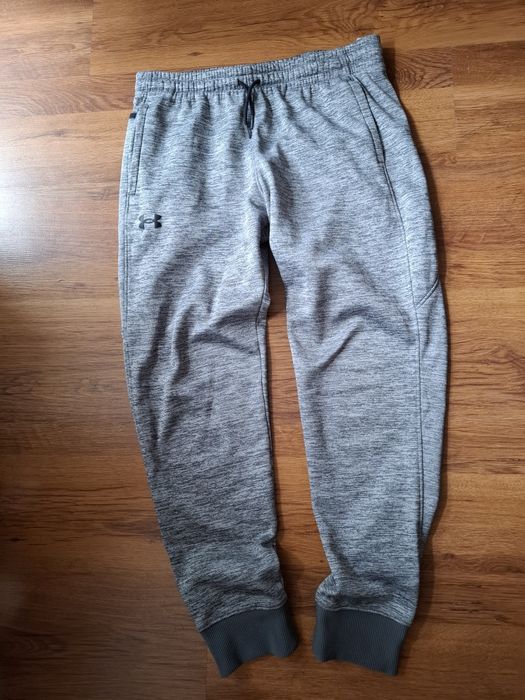 Under Armour мъжко долнище и Суичър M размер.
