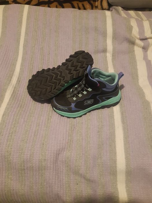 Ghete SKECHERS pt.fete