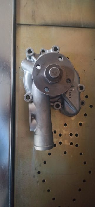 Помпа водяная для komatsu, yanmar