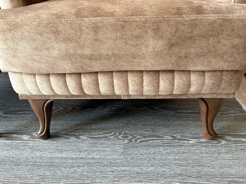 Продаем кресла мягкие