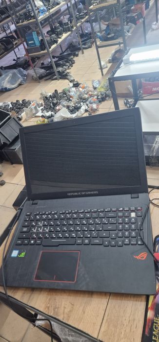 Игровой ноутбук...