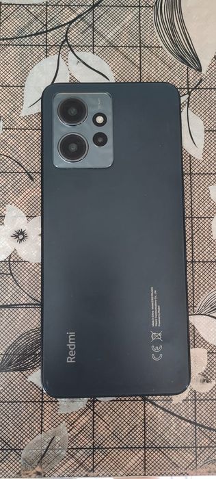 Смартфон Redmi note 12