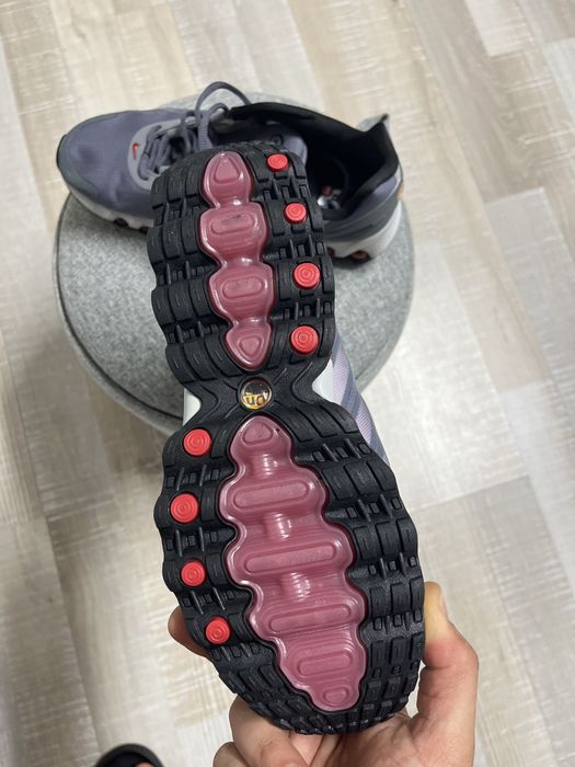 Adidasi Nike air max dn 8   Size 42