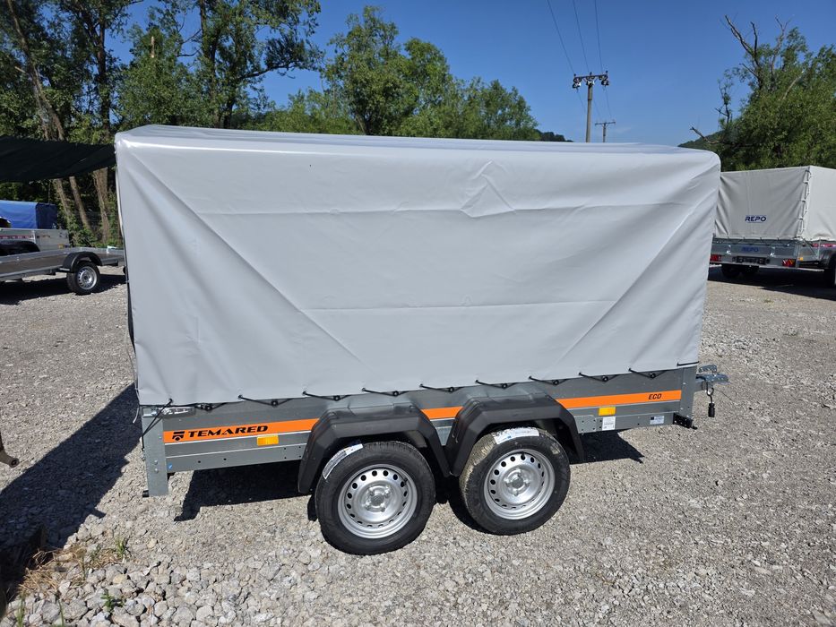 Remorca 750 kg cu prelata 264x126x130cm