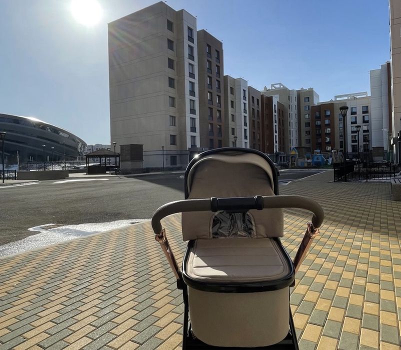 Детская коляска в отличном состоянии