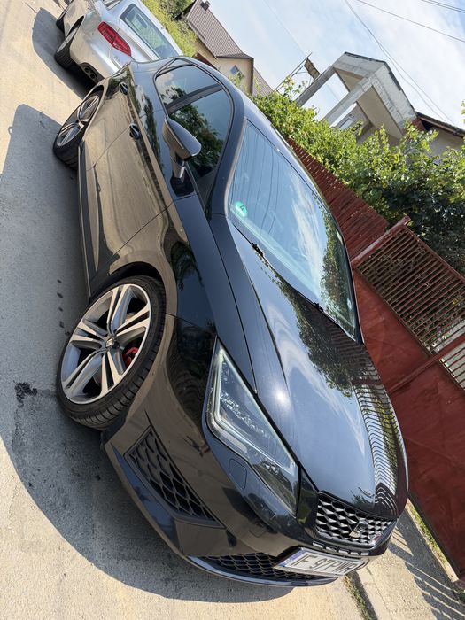 Seat leon cupra r 2015 390hp dsg istoric curat fara daune autoblocant faruri led matrix camera  stage 1