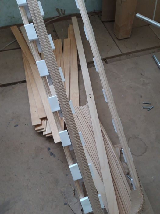 Продам кроватные основания