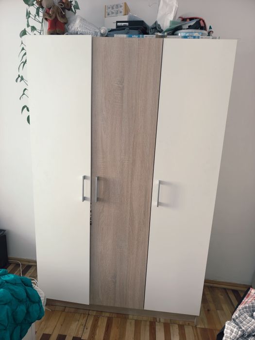Продается срочно шкаф разобранный