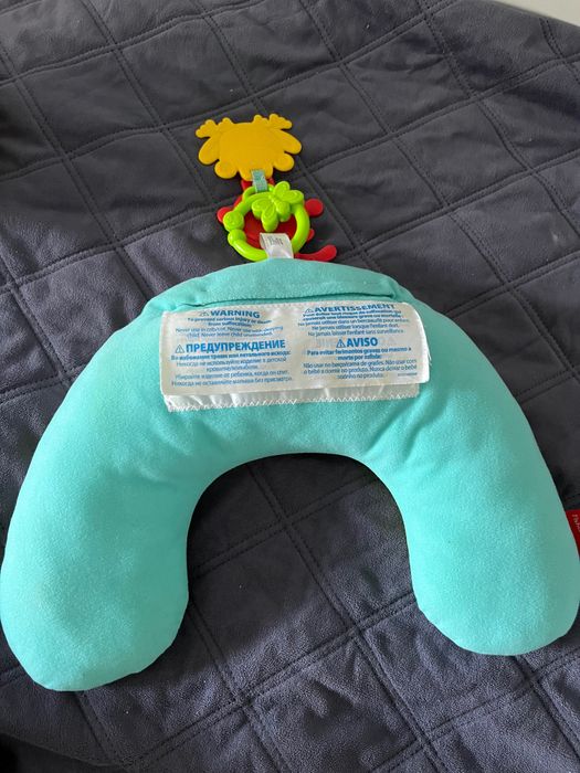 Fisher Price възглавничка за игра по корем