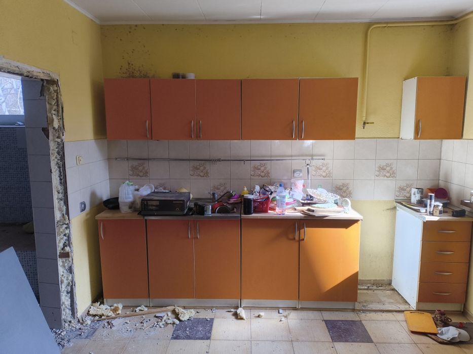 Подставка под телевизор