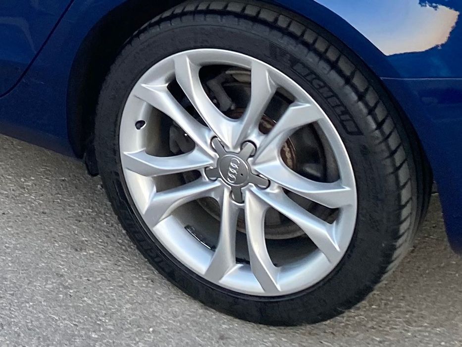 Продавам Алуминиеви джанти 18ки S-line с гуми Michelin