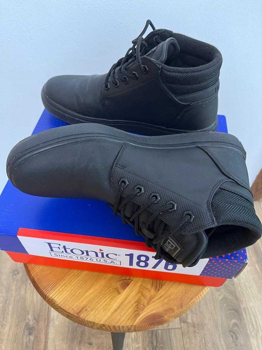 Ботинки муж 43 разм Срочно!