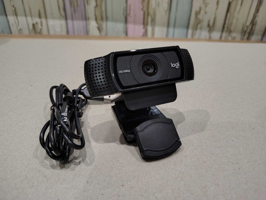 Logitech C920S Pro HD Webcam – Отлично състояние, с кутия
